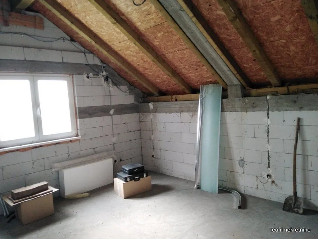 Prodaja, kuća, 220m², Ljig, Srbija