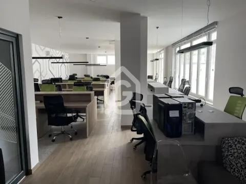 Izdavanje, poslovni prostor, 200m², Bulbulder, Zvezdara Sve Podlokacije - image 8