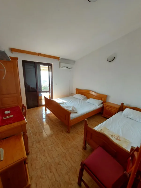 Izdavanje, ugostiteljski objekat, 1900m², Utjeha, Bar