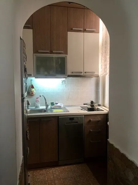 Sale, three bedroom apartment, 67m², Stari Grad, Beograd