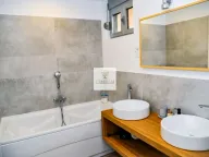 Prodaja, trosoban stan, 120m², Kotor, Crna Gora - image 13