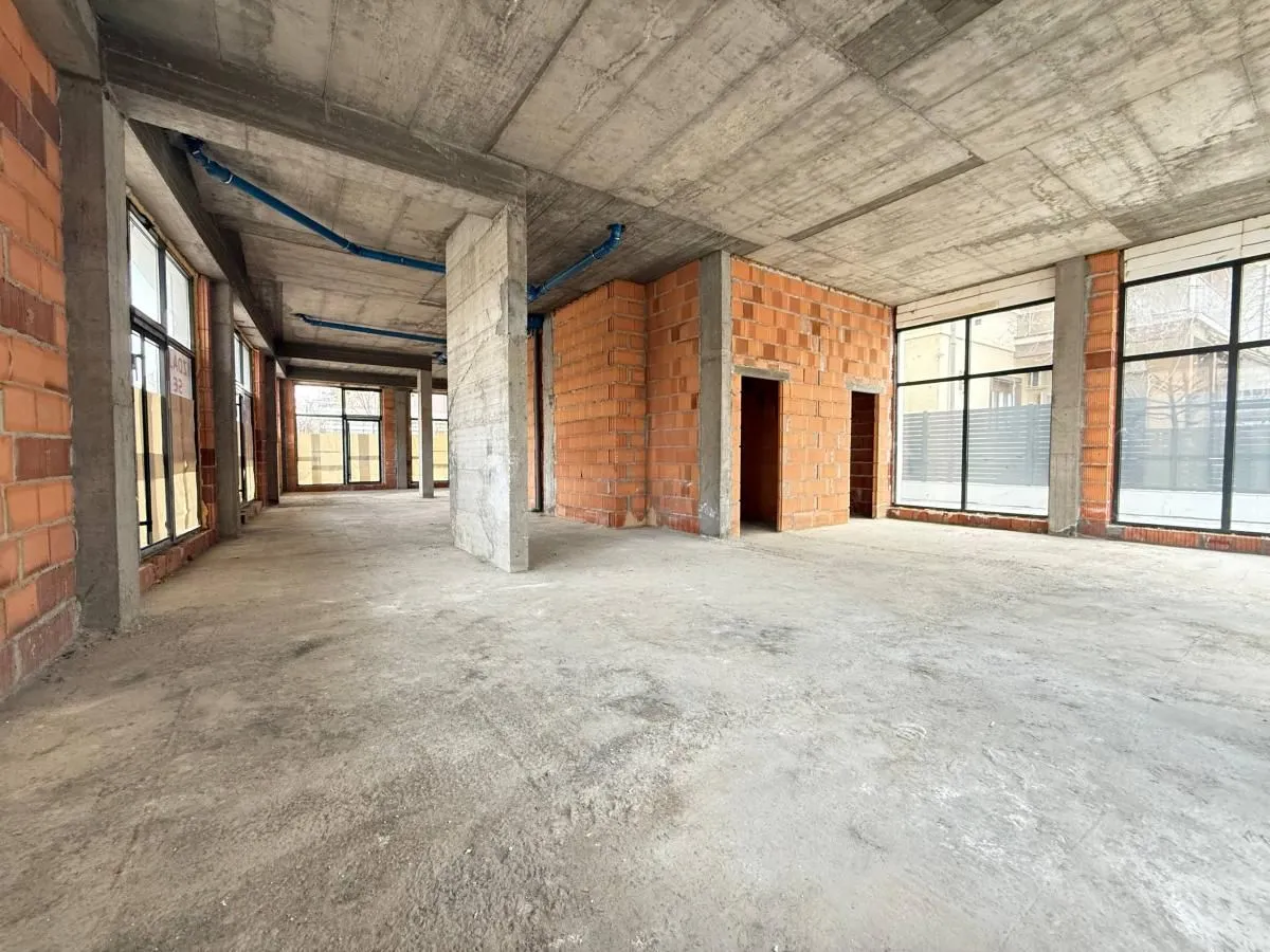 Rent, office space, 220m², Adamovićevo Naselje, Novi Sad Sve Podlokacije