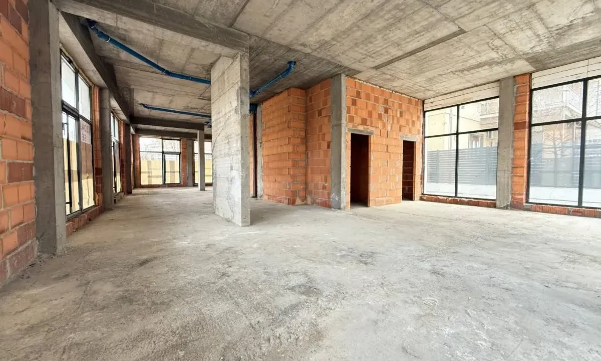 Rent, office space, 220m², Adamovićevo Naselje, Novi Sad Sve Podlokacije