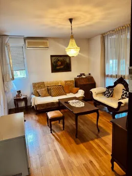 Prodaja, trosoban stan, 97m², Blok 5, Podgorica - image 2