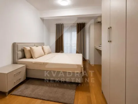 Rent, two bedroom apartment, 74m², 1 maj, Podgorica - image 6
