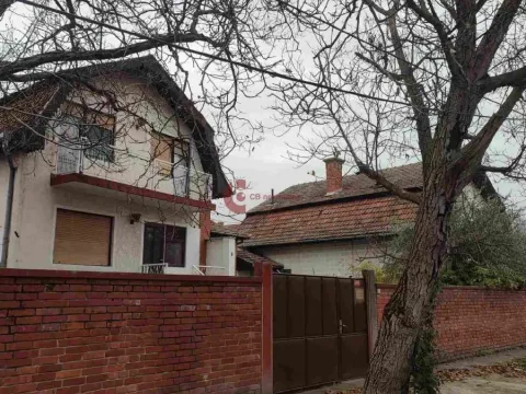 Sale, house, 202m², Mali Radanovac, Subotica