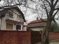 Prodaja, kuća, 202m², Mali Radanovac, Subotica - image 1