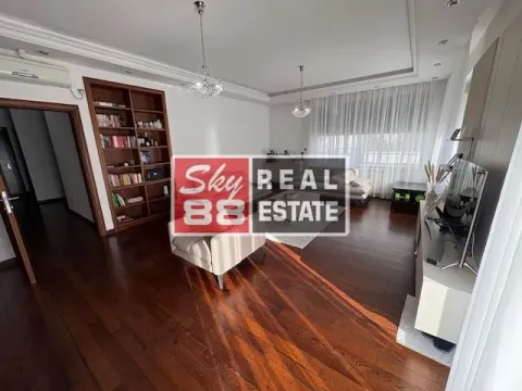 Izdavanje, četvorosoban stan, 134m², Savski Venac, Beograd - image 3