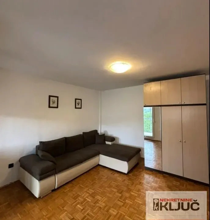 Izdavanje, jednosoban stan, 36m², Liman 4, Novi Sad Sve Podlokacije