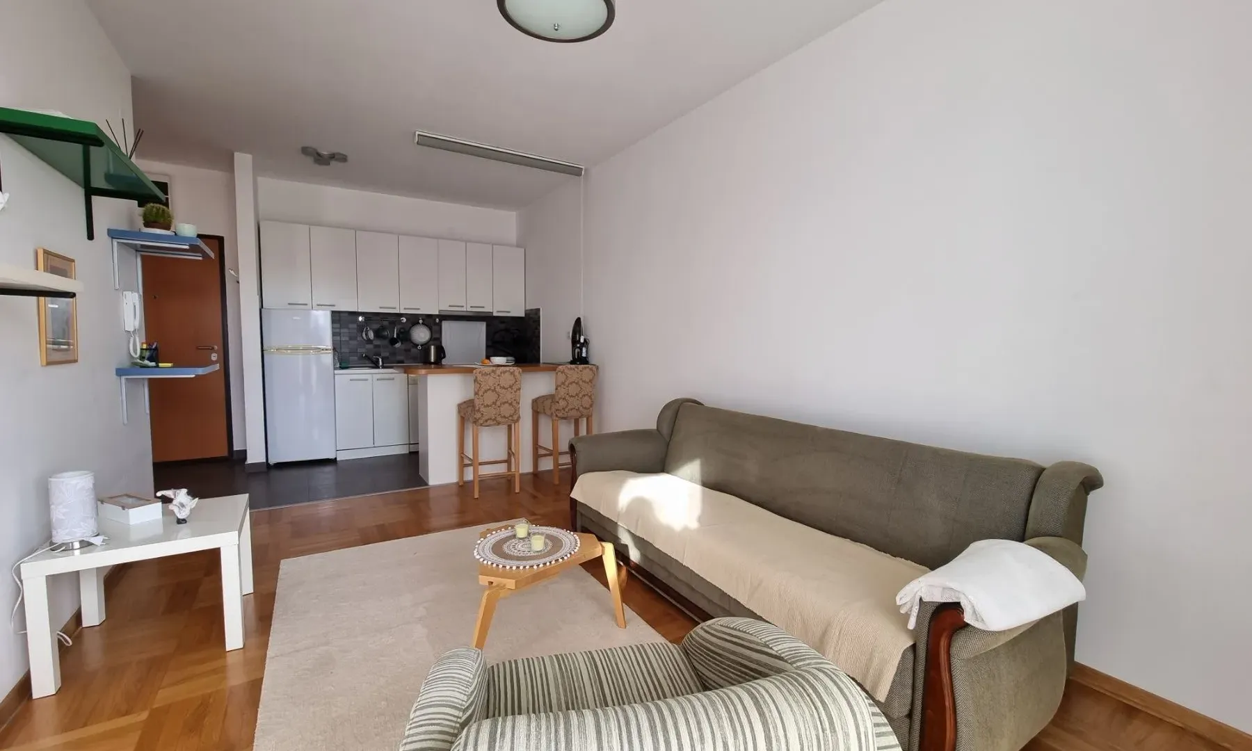 Rent, one bedroom apartment, 44m², Budva, Crna Gora