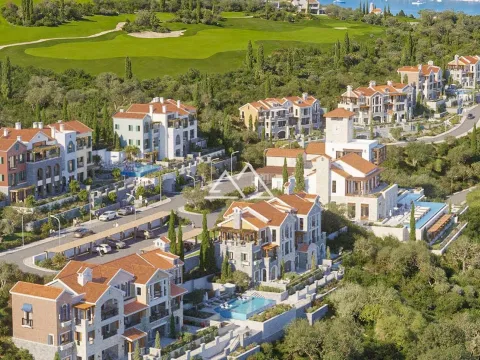 Prodaja, trosoban stan, 137m², Luštica Bay, Tivat - image 9