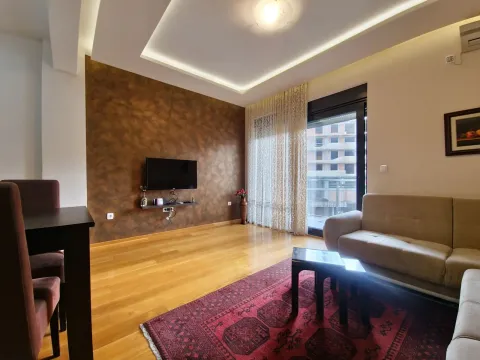 Izdavanje, jednosoban stan, 42m², Budva, Crna Gora - image 2