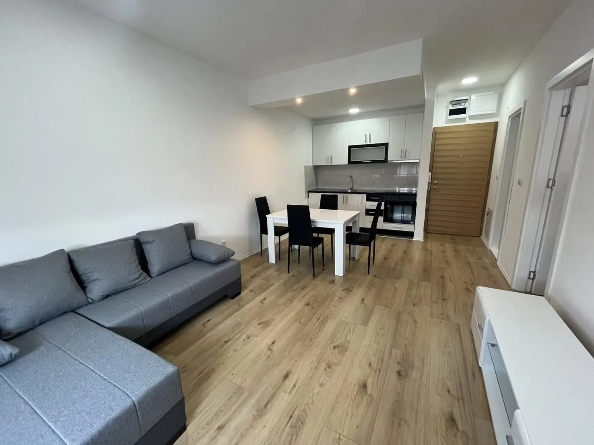 Rent, one bedroom apartment, 38m², Centar, Jagodina