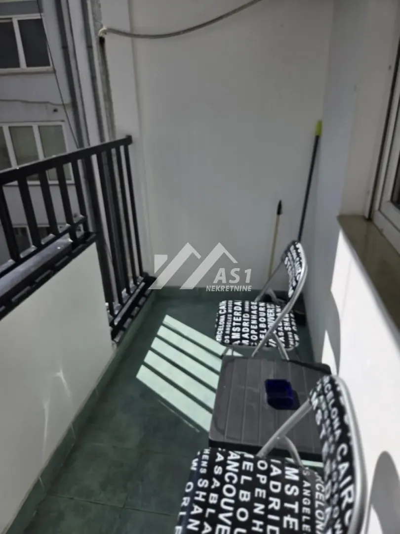 Izdavanje, jednosoban stan, 33m², Novi Sad Sve Podlokacije, Novi Sad