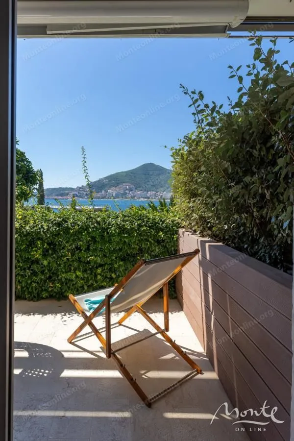 Sale, one bedroom apartment, 97m², Budva, Crna Gora