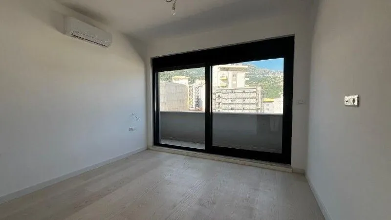 Prodaja, trosoban stan, 146m², Budva, Crna Gora