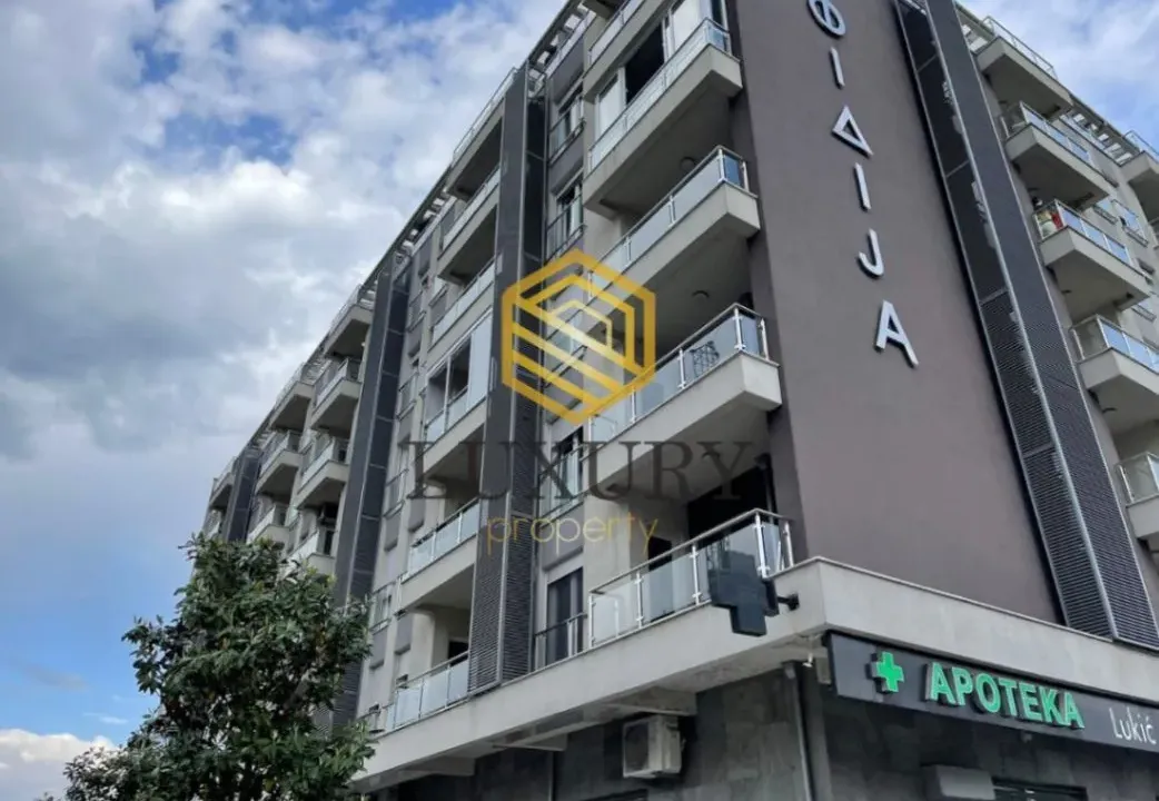 Izdavanje, trosoban stan, 95m², Zagorič, Podgorica