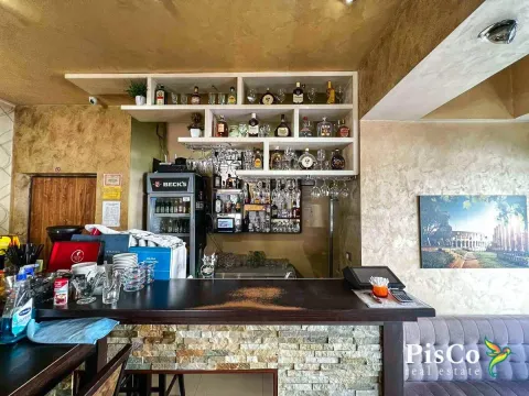 Izdavanje, poslovni prostor, 65m², Centar, Podgorica - image 4