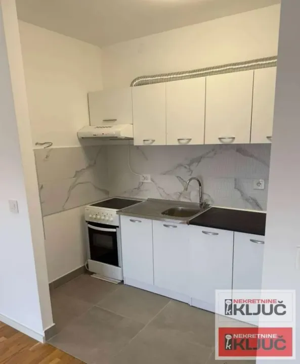 Rent, one bedroom apartment, 43m², Novi Sad, Srbija