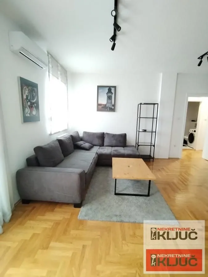 Rent, three bedroom apartment, 67m², Bulevar patrijarha Pavla, Novi Sad Sve Podlokacije