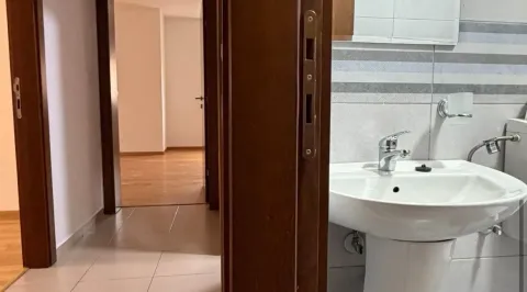 Prodaja, dvosoban stan, 73m², Tuški Put, Podgorica - image 10