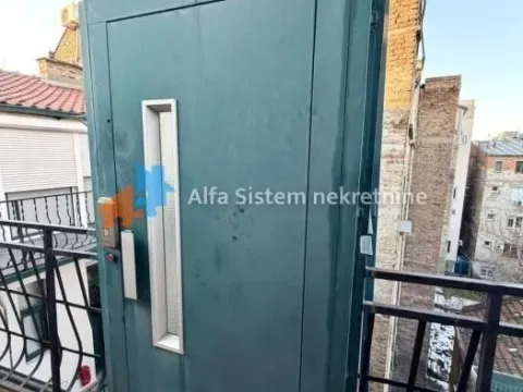 Rent, apartment, 200m², Stari Grad, Beograd - image 25