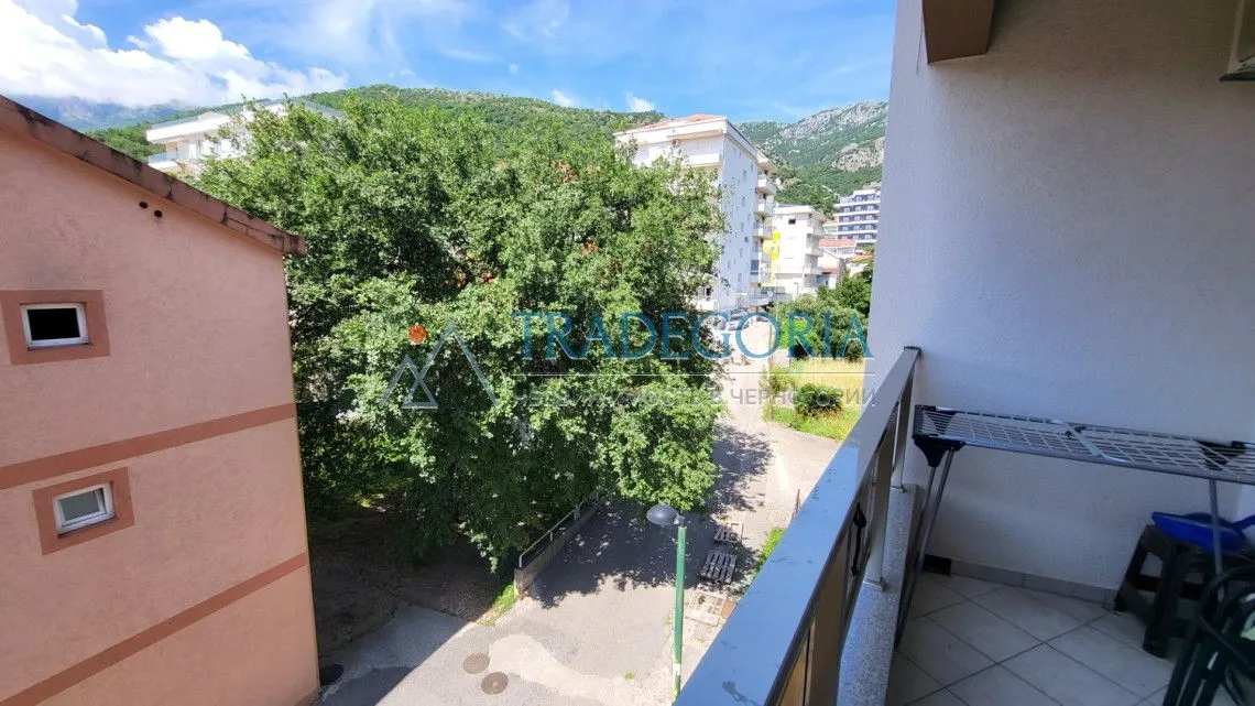Prodaja, dvosoban stan, 67m², Bečići, Budva