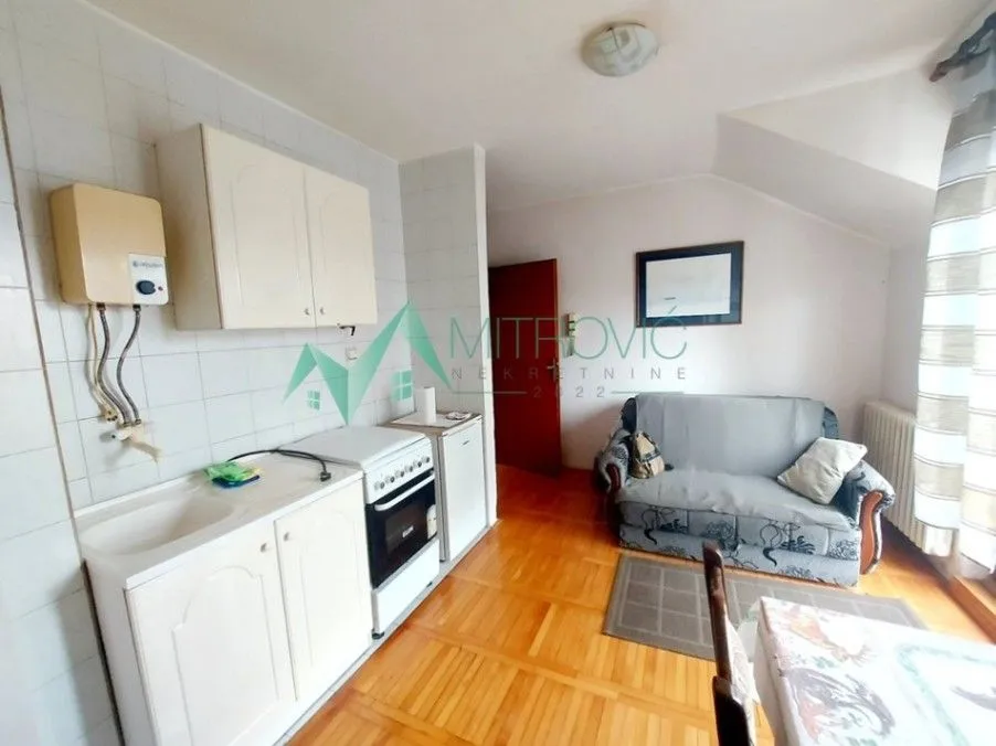 Prodaja, stan, 25m², Banatić, Novi Sad Sve Podlokacije