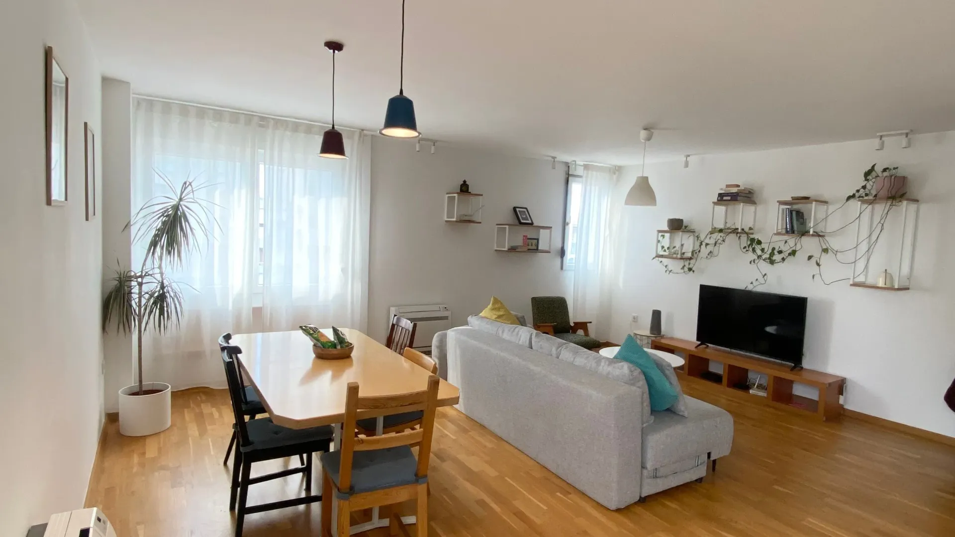 Prodaja, trosoban stan, 95m², Blok 5, Podgorica
