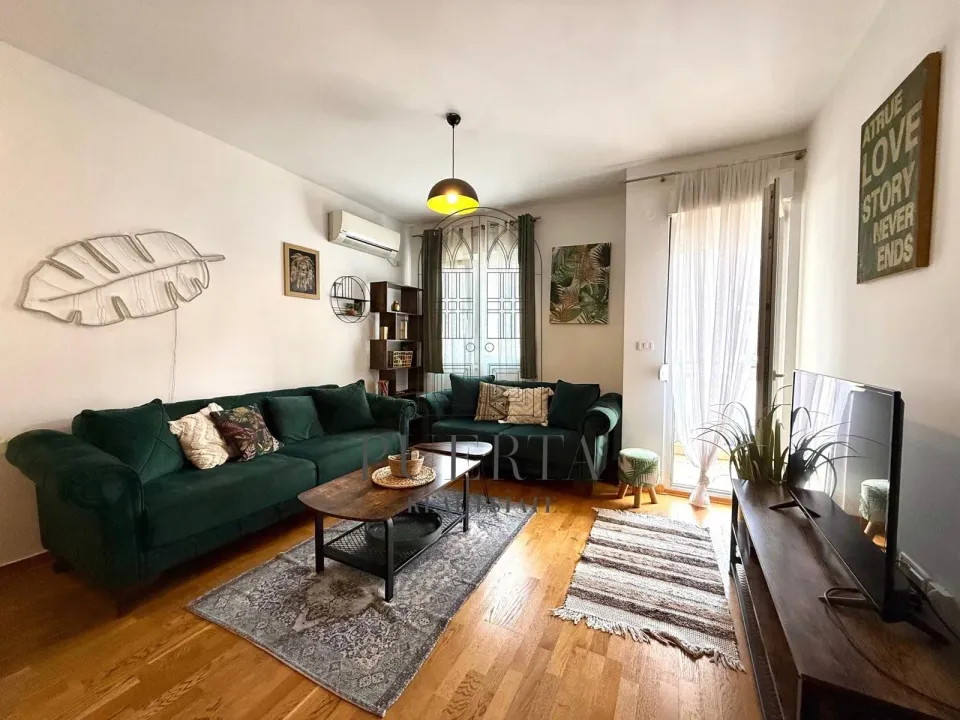 Izdavanje, jednosoban stan, 47m², City Kvart, Podgorica