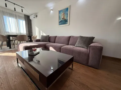 Prodaja, dvosoban stan, 75m², Tološka šuma, Podgorica - image 3