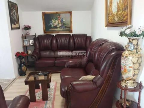 Sale, two bedroom apartment, 49m², Boljevci, Surčin - image 2