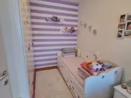 Izdavanje, četvorosoban stan, 100m², Centar, Novi Sad - image 14