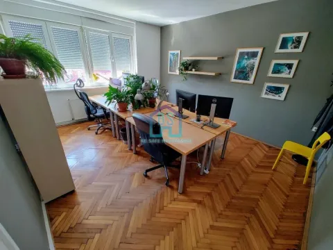 Prodaja, trosoban stan, 74m², Stari grad, Novi Sad - image 4