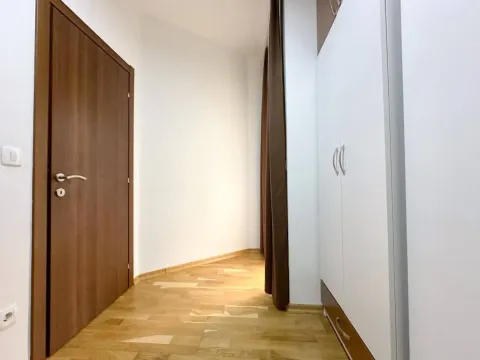 Izdavanje, dvosoban stan, 68m², Velji Vinogradi, Budva - image 7