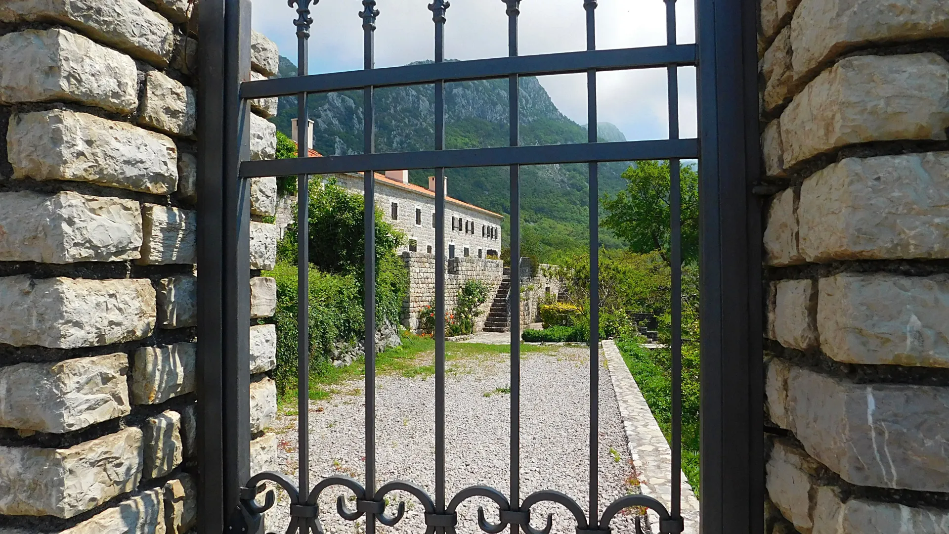 Prodaja, kuća, 370m², Sveti Stefan, Budva