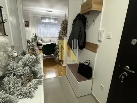 Prodaja, stan, 100m², Novo naselje, Novi Sad - image 9