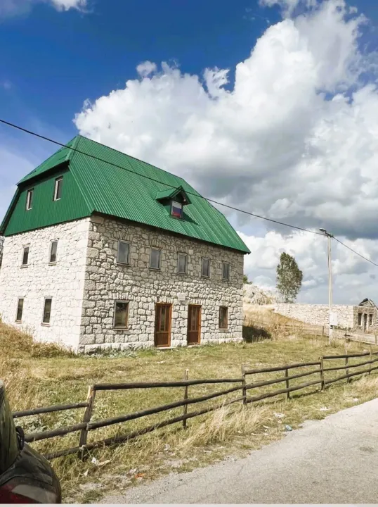 Sale, house, 261m², Žabljak II, Žabljak