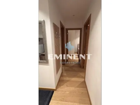 Rent, three bedroom apartment, 65m², Stari Grad, Beograd - image 8