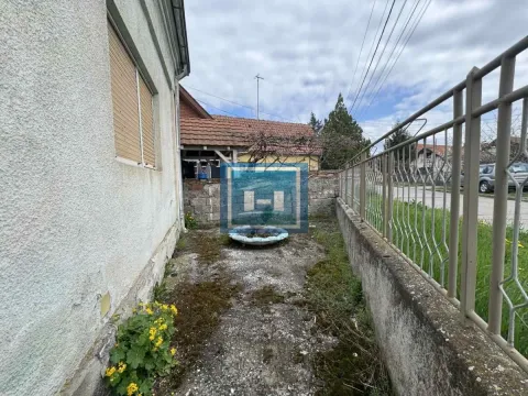 Prodaja, kuća, 124m², Ćuprija, Srbija - image 14