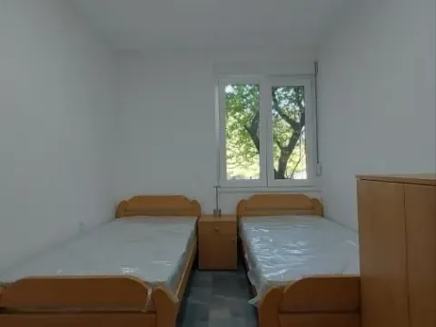 Izdavanje, trosoban stan, 56m², Durlan, Niš - image 12