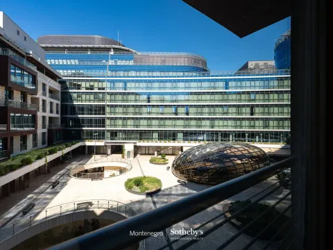 Prodaja, trosoban stan, 203m², Kod Capital Plaze, Podgorica - image 20