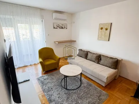 Izdavanje, garsonjera, 29m², Zabjelo, Podgorica - image 1
