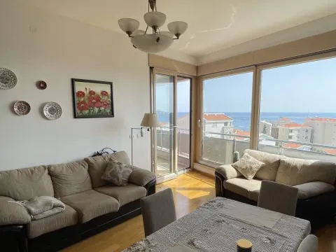 Sale, three bedroom apartment, 113m², Bečići, Budva - image 1