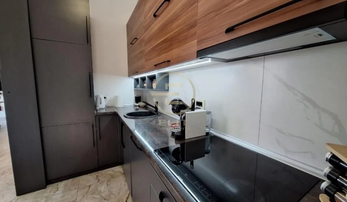 Prodaja, stan, 145m², Sremska Kamenica, Petrovaradin