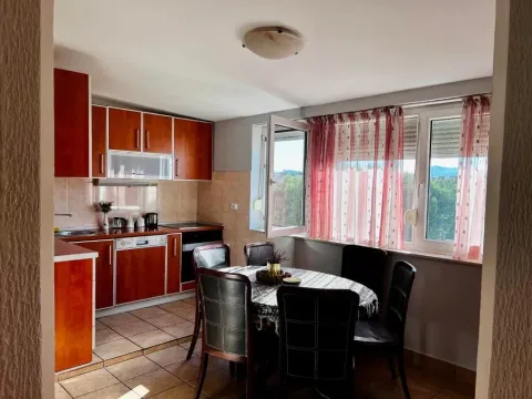 Prodaja, trosoban stan, 103m², Centar, Podgorica - image 11