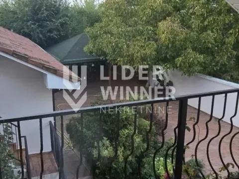 Prodaja, kuća, 340m², Zemun Ugrinovci, Zemun Sve Podlokacije - image 8