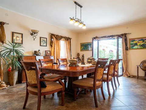 Sale, house, 375m², Kavač, Kotor - image 25