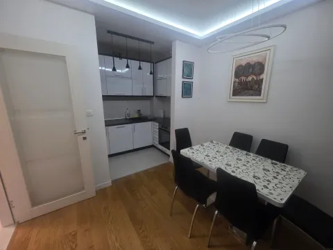 Rent, two bedroom apartment, 65m², Central Point, Podgorica - image 3