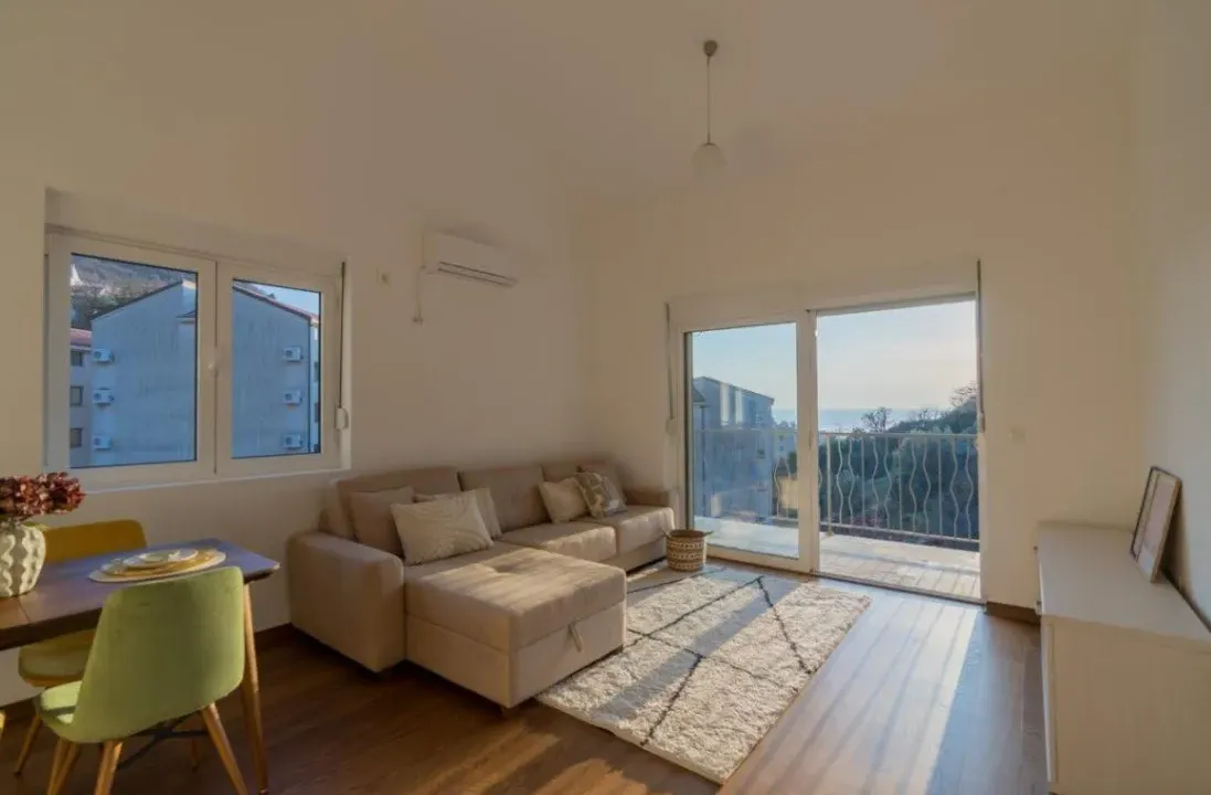 Sale, two bedroom apartment, 60m², Pržno, Budva